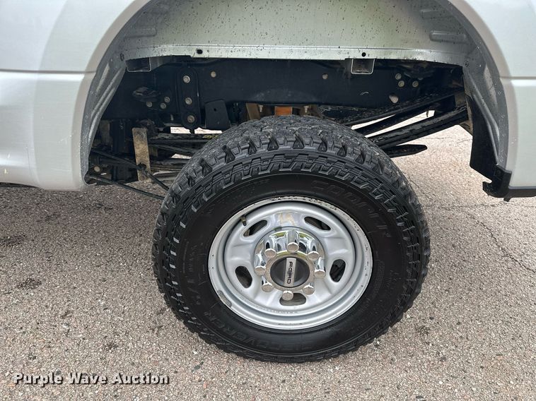 image for item DL7180 2017 Ford F250  Super Duty  SuperCab pickup truck