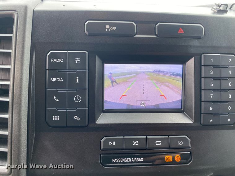 image for item DL7184 2020 Ford F250  Super Duty  Crew Cab pickup truck