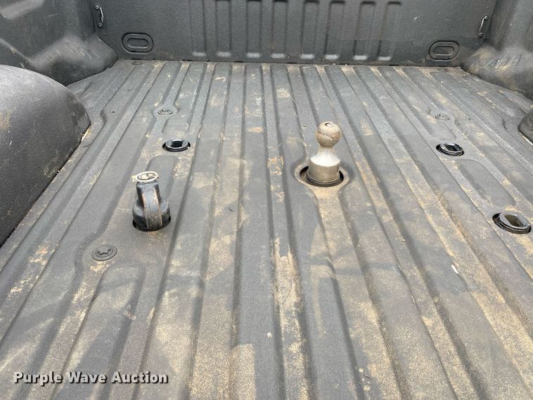 image for item DL7184 2020 Ford F250  Super Duty  Crew Cab pickup truck