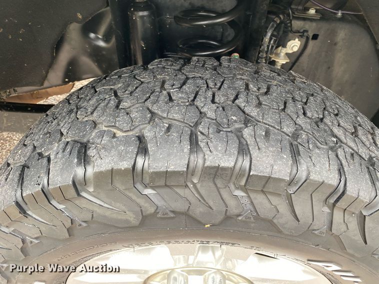 image for item DL7184 2020 Ford F250  Super Duty  Crew Cab pickup truck