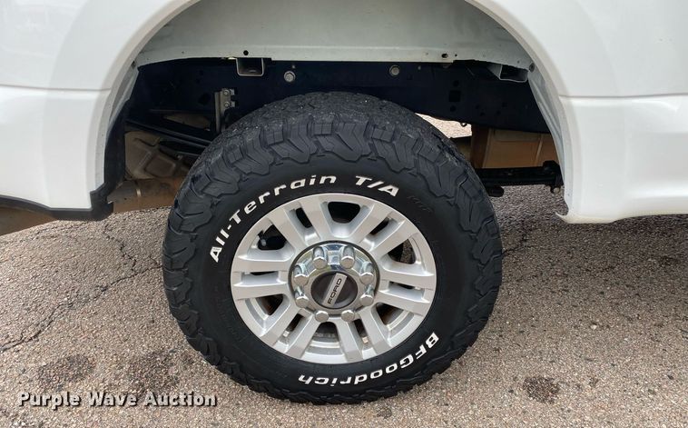 image for item DL7184 2020 Ford F250  Super Duty  Crew Cab pickup truck