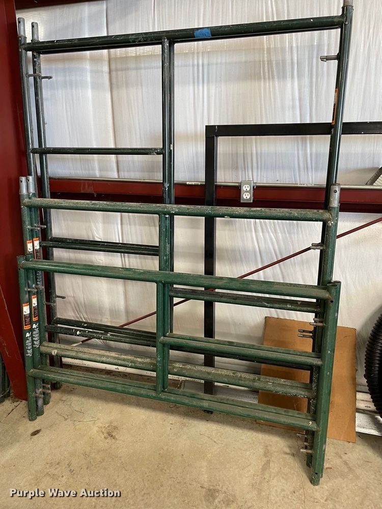 image for item DM4960 Scaffolding