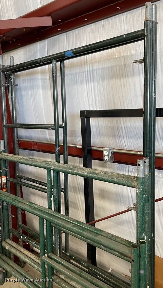 image for item DM4960 Scaffolding