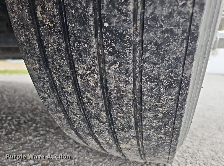 image for item DO4349 2015 Freightliner Cascadia Evolution  semi truck