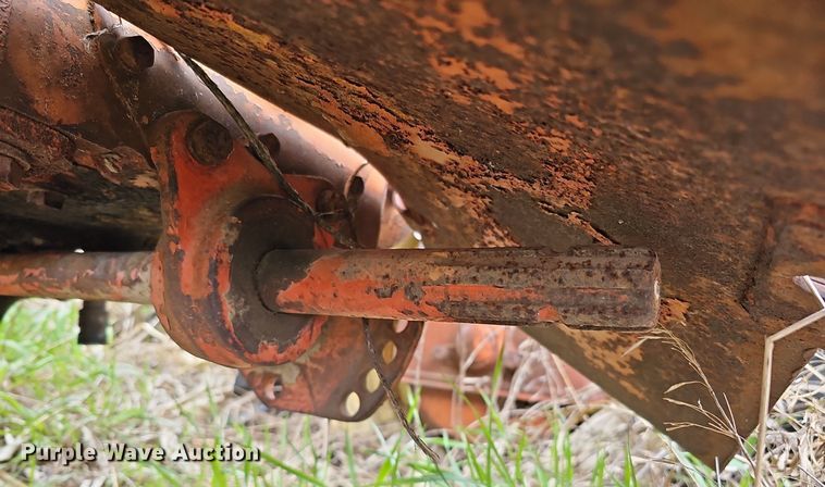 image for item DO4357 Allis Chalmers  tractor