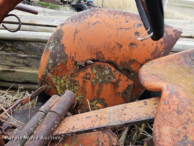 image for item DO4357 Allis Chalmers  tractor