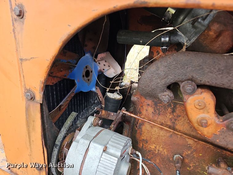 image for item DO4357 Allis Chalmers  tractor