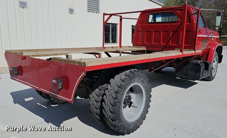 image for item DO4366 1989 Chevrolet C60 Custom Deluxe  fire truck