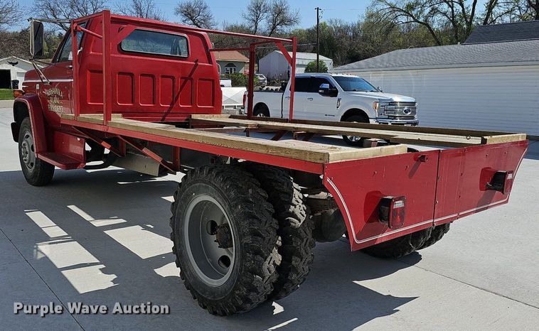 image for item DO4366 1989 Chevrolet C60 Custom Deluxe  fire truck