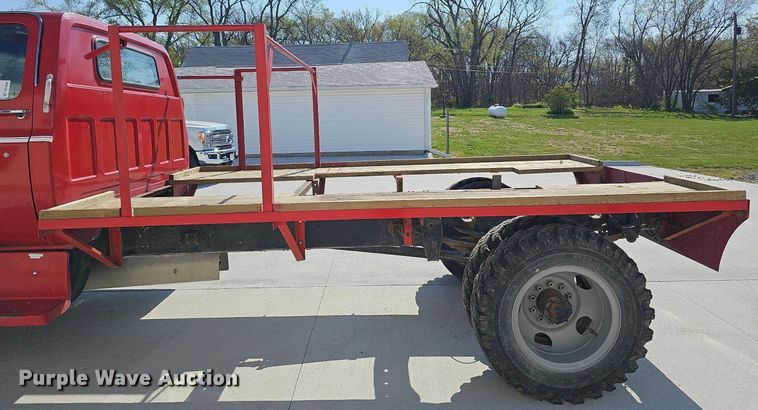 image for item DO4366 1989 Chevrolet C60 Custom Deluxe  fire truck