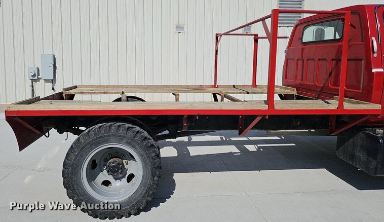 image for item DO4366 1989 Chevrolet C60 Custom Deluxe  fire truck