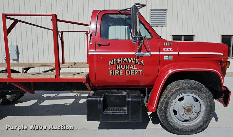 image for item DO4366 1989 Chevrolet C60 Custom Deluxe  fire truck