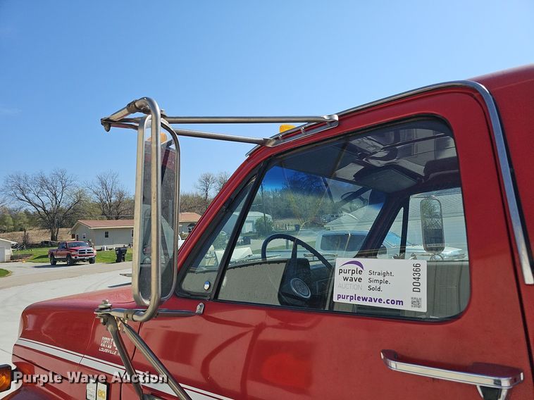 image for item DO4366 1989 Chevrolet C60 Custom Deluxe  fire truck