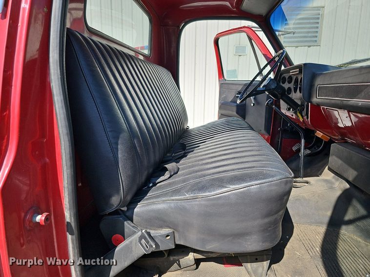 image for item DO4366 1989 Chevrolet C60 Custom Deluxe  fire truck