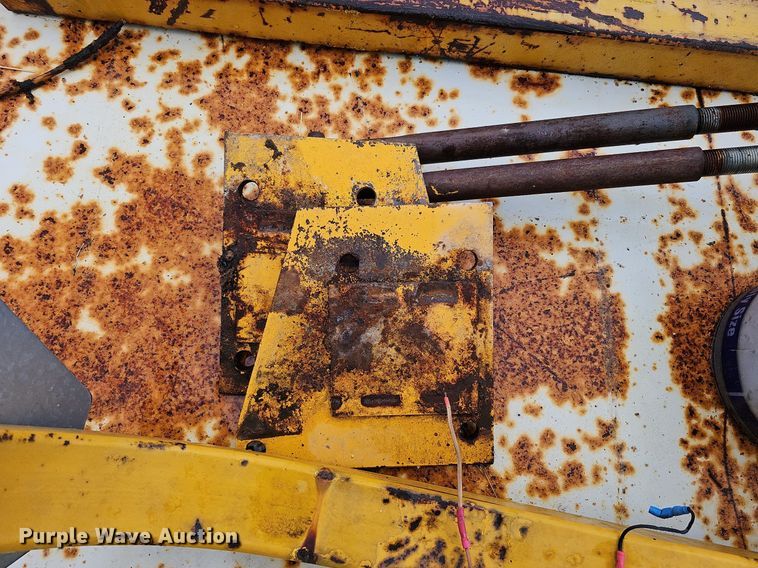 image for item DO4371 International Harvester  attachments