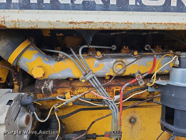 image for item DO4372 International 2500B  tractor