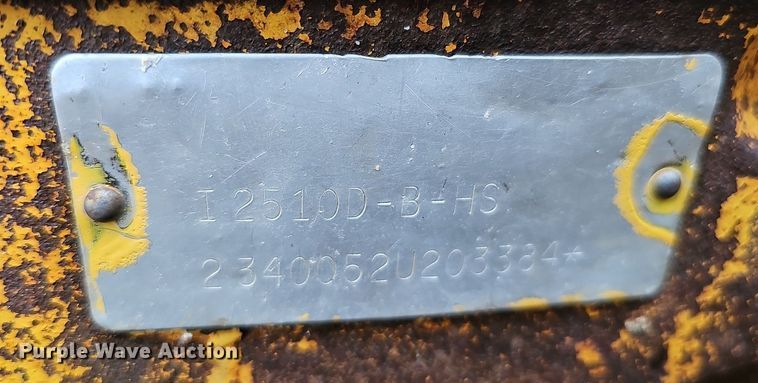 image for item DO4372 International 2500B  tractor