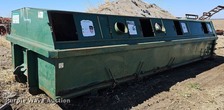 image for item DO4376 Roll-off recycling container