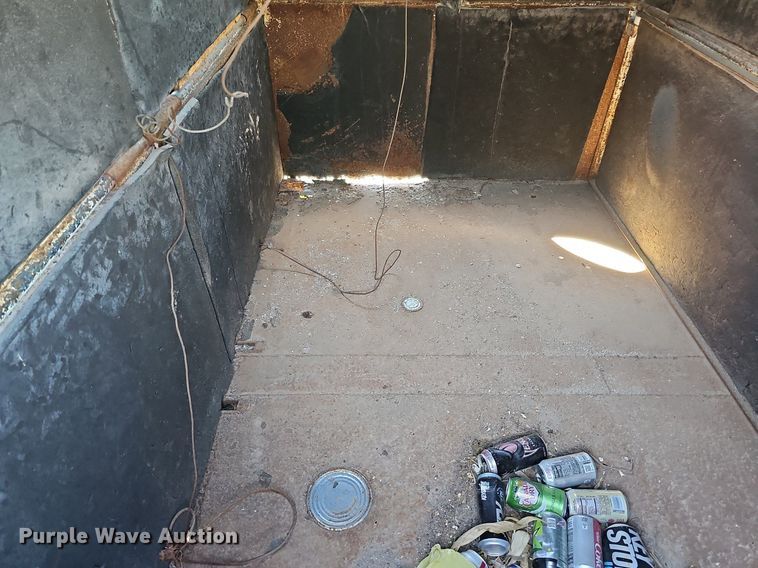 image for item DO4376 Roll-off recycling container