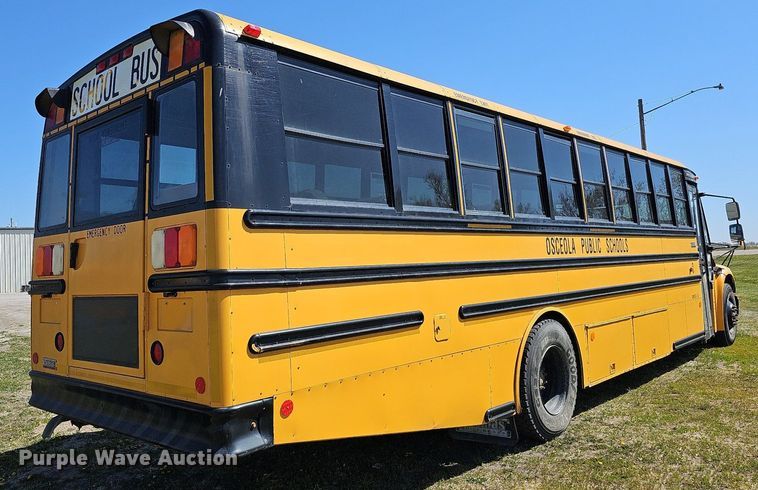 image for item DO4377 2009 Thomas Built Saf-T-Liner C2  school bus