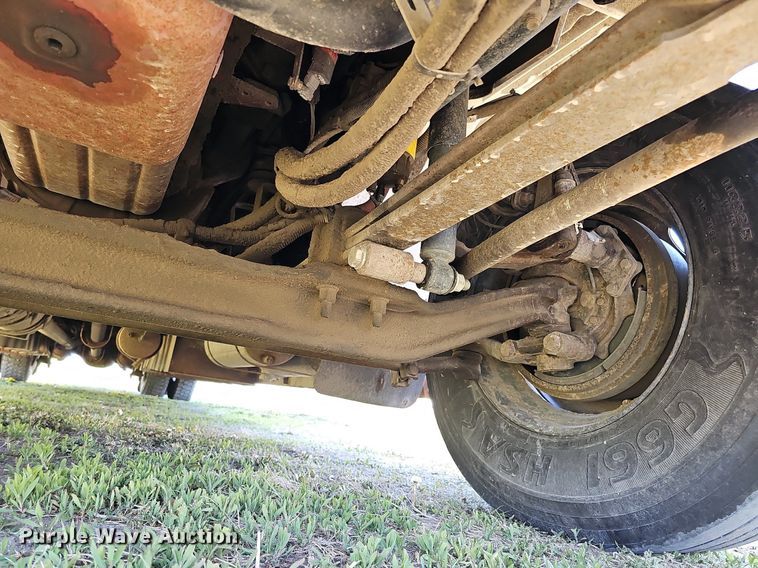 image for item DO4377 2009 Thomas Built Saf-T-Liner C2  school bus