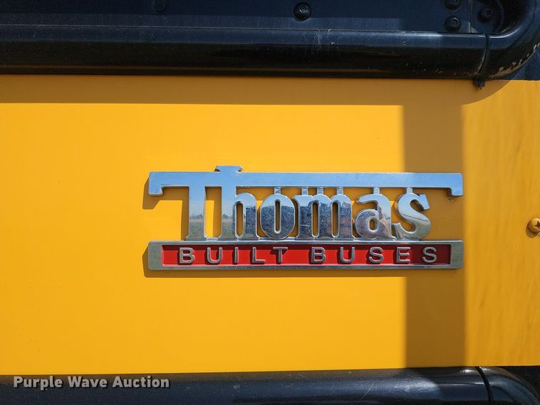 image for item DO4377 2009 Thomas Built Saf-T-Liner C2  school bus