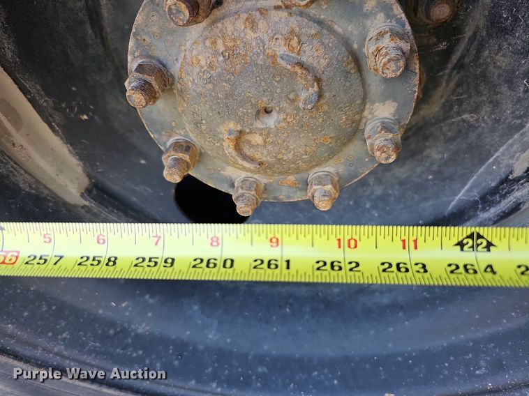 image for item DO4377 2009 Thomas Built Saf-T-Liner C2  school bus