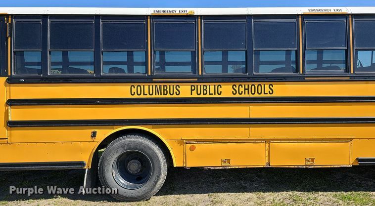 image for item DO4378 2007 Thomas Built Saf-T-Liner C2  school bus