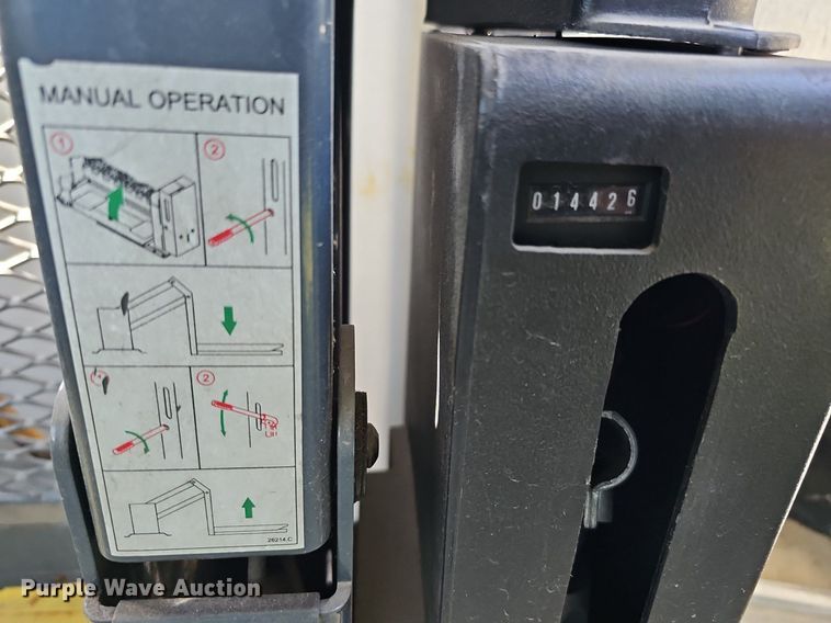 image for item DO4378 2007 Thomas Built Saf-T-Liner C2  school bus