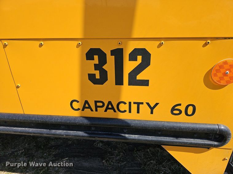 image for item DO4378 2007 Thomas Built Saf-T-Liner C2  school bus