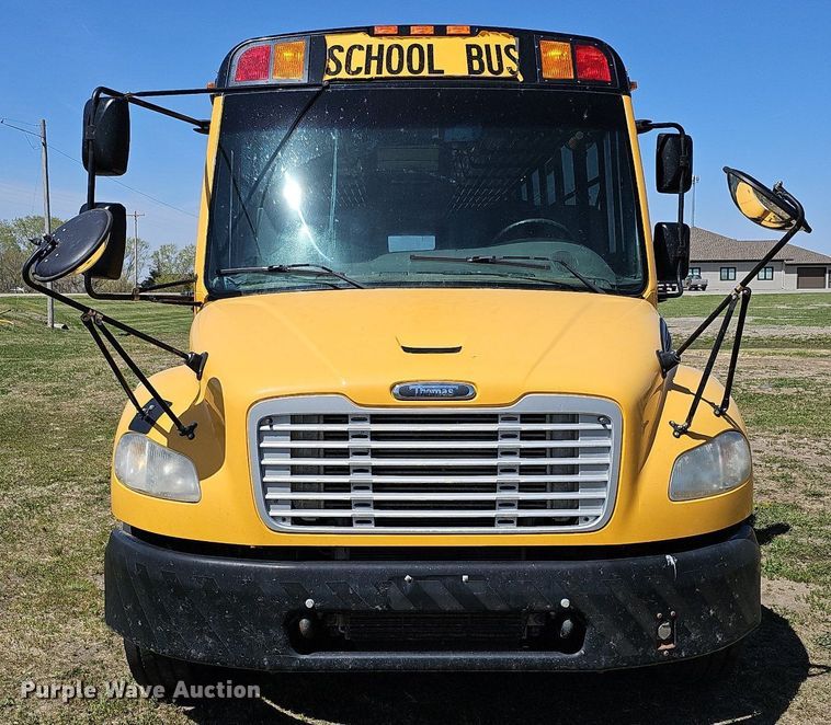 image for item DO4379 2011 Thomas Built Saf-T-Liner C2  school bus