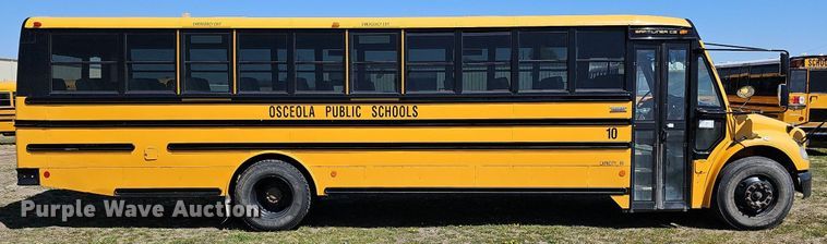 image for item DO4379 2011 Thomas Built Saf-T-Liner C2  school bus