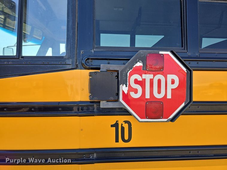 image for item DO4379 2011 Thomas Built Saf-T-Liner C2  school bus