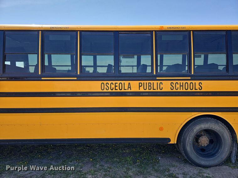 image for item DO4379 2011 Thomas Built Saf-T-Liner C2  school bus