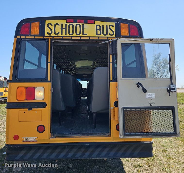 image for item DO4379 2011 Thomas Built Saf-T-Liner C2  school bus
