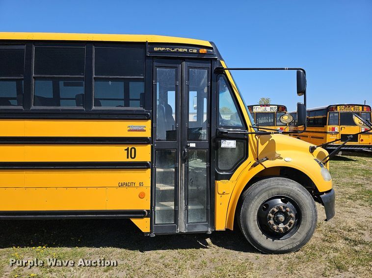 image for item DO4379 2011 Thomas Built Saf-T-Liner C2  school bus