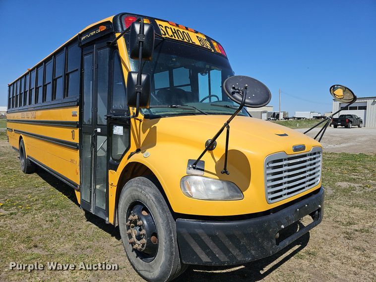 image for item DO4379 2011 Thomas Built Saf-T-Liner C2  school bus