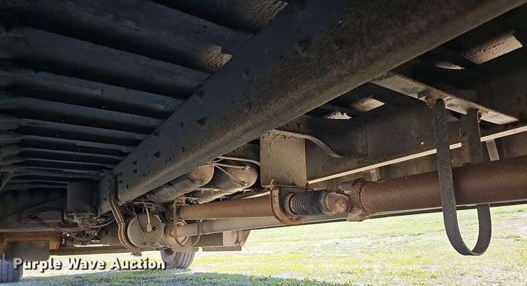 image for item DO4379 2011 Thomas Built Saf-T-Liner C2  school bus