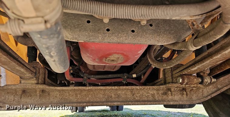 image for item DO4379 2011 Thomas Built Saf-T-Liner C2  school bus