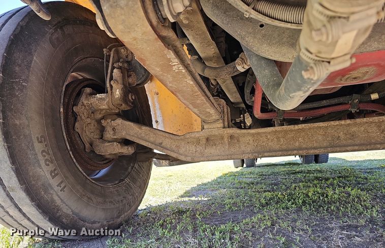 image for item DO4379 2011 Thomas Built Saf-T-Liner C2  school bus