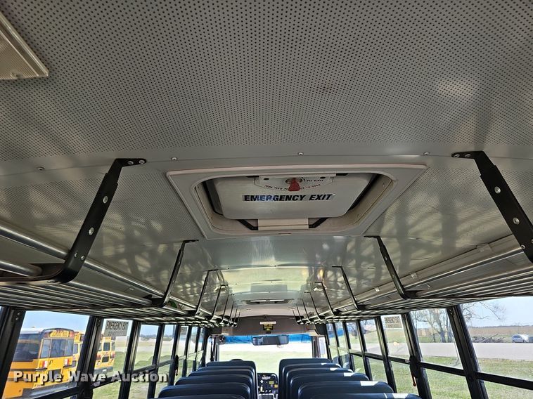 image for item DO4379 2011 Thomas Built Saf-T-Liner C2  school bus