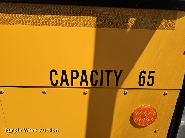 image for item DO4379 2011 Thomas Built Saf-T-Liner C2  school bus