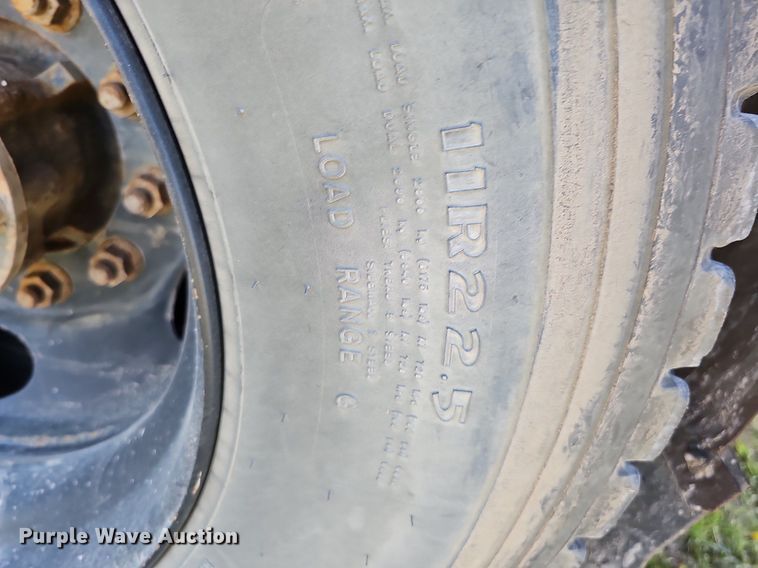 image for item DO4379 2011 Thomas Built Saf-T-Liner C2  school bus