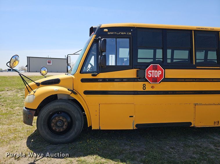 image for item DO4380 2009 Thomas Built Saf-T-Liner C2  school bus