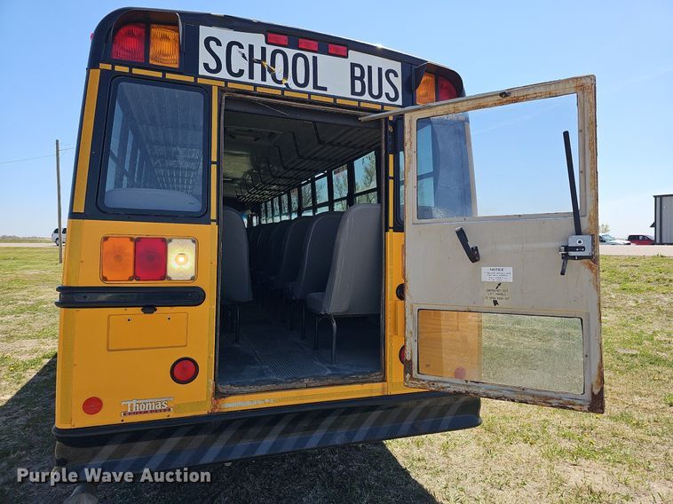 image for item DO4380 2009 Thomas Built Saf-T-Liner C2  school bus