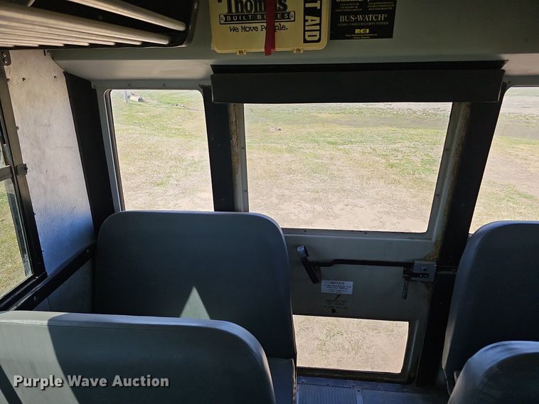 image for item DO4380 2009 Thomas Built Saf-T-Liner C2  school bus