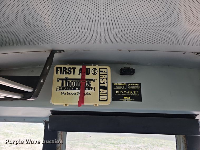 image for item DO4380 2009 Thomas Built Saf-T-Liner C2  school bus