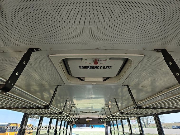 image for item DO4380 2009 Thomas Built Saf-T-Liner C2  school bus