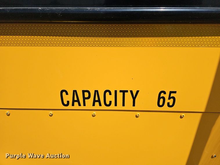 image for item DO4380 2009 Thomas Built Saf-T-Liner C2  school bus