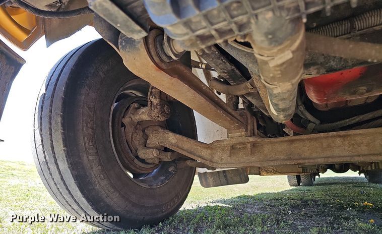 image for item DO4380 2009 Thomas Built Saf-T-Liner C2  school bus